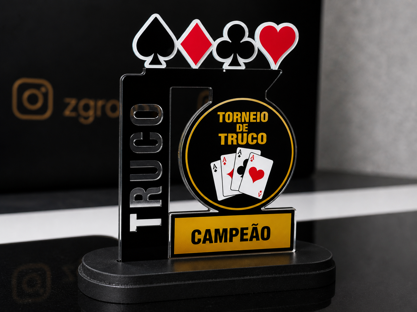 Troféus e Brindes - Modelo 2